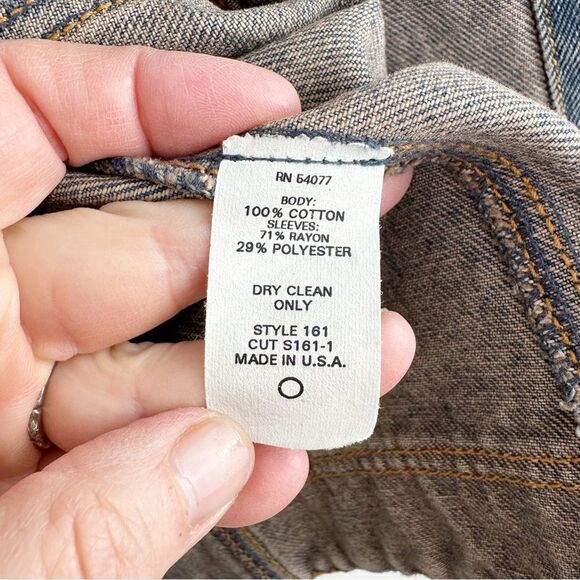 CABI Womens Button Front Denim Jacket with Contrasting Retro Sleeve Size Small - Picture 10 of 12